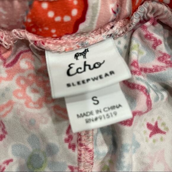 Echo pajama shorts & Gilly Hicks Halter Bralette - Picture 5 of 14